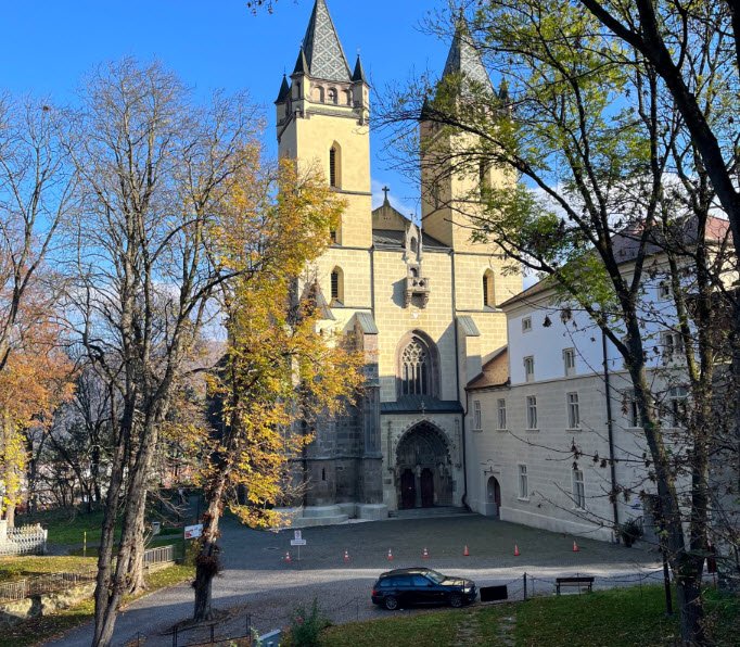Bazilika sv. Benedikta opáta a Panny Márie, Slovakia